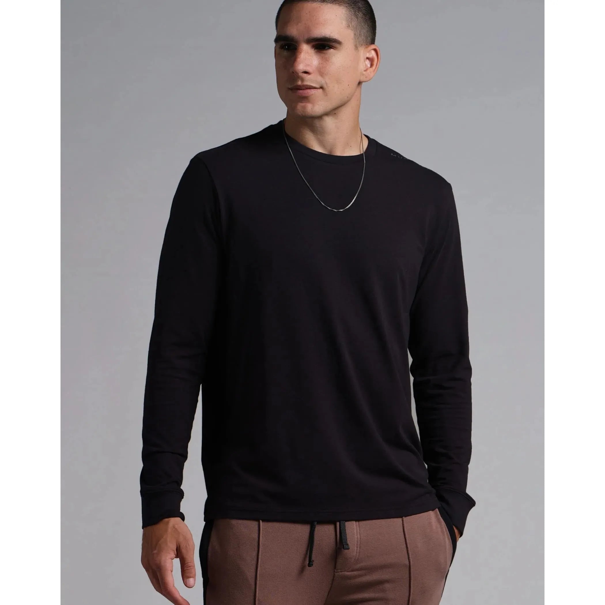 Municipal - Enduro Stretch Long Sleeve Shirt in Black