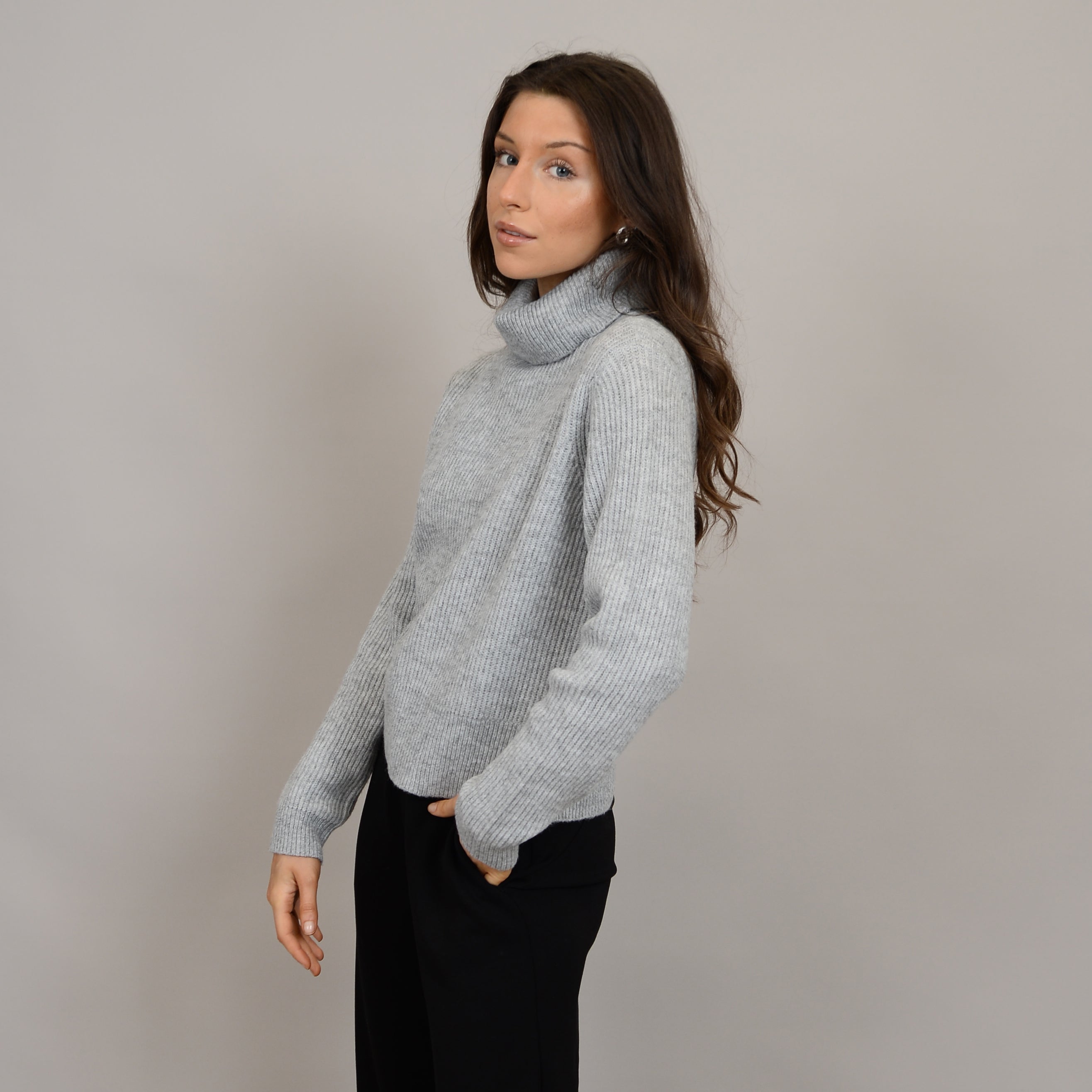 RD Style - Parija Turtle Neck in Grey