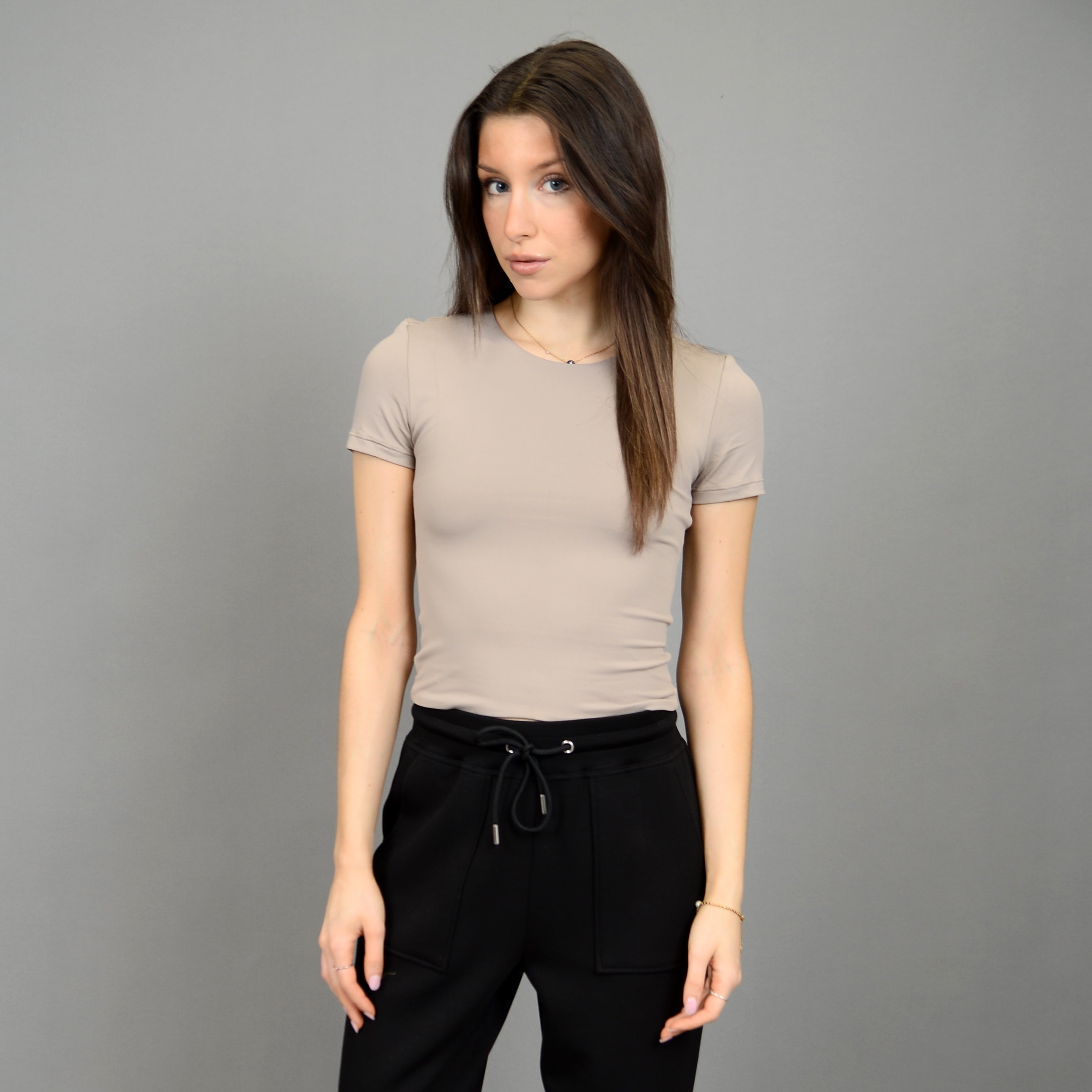 RD Style - Roxi Crewneck Tee in Chamagne