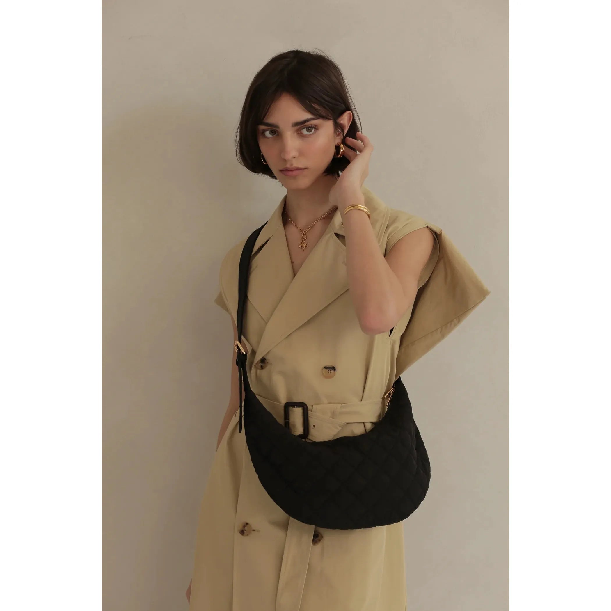 ELA - Slouchy Crossbody Bag in Quilted Black