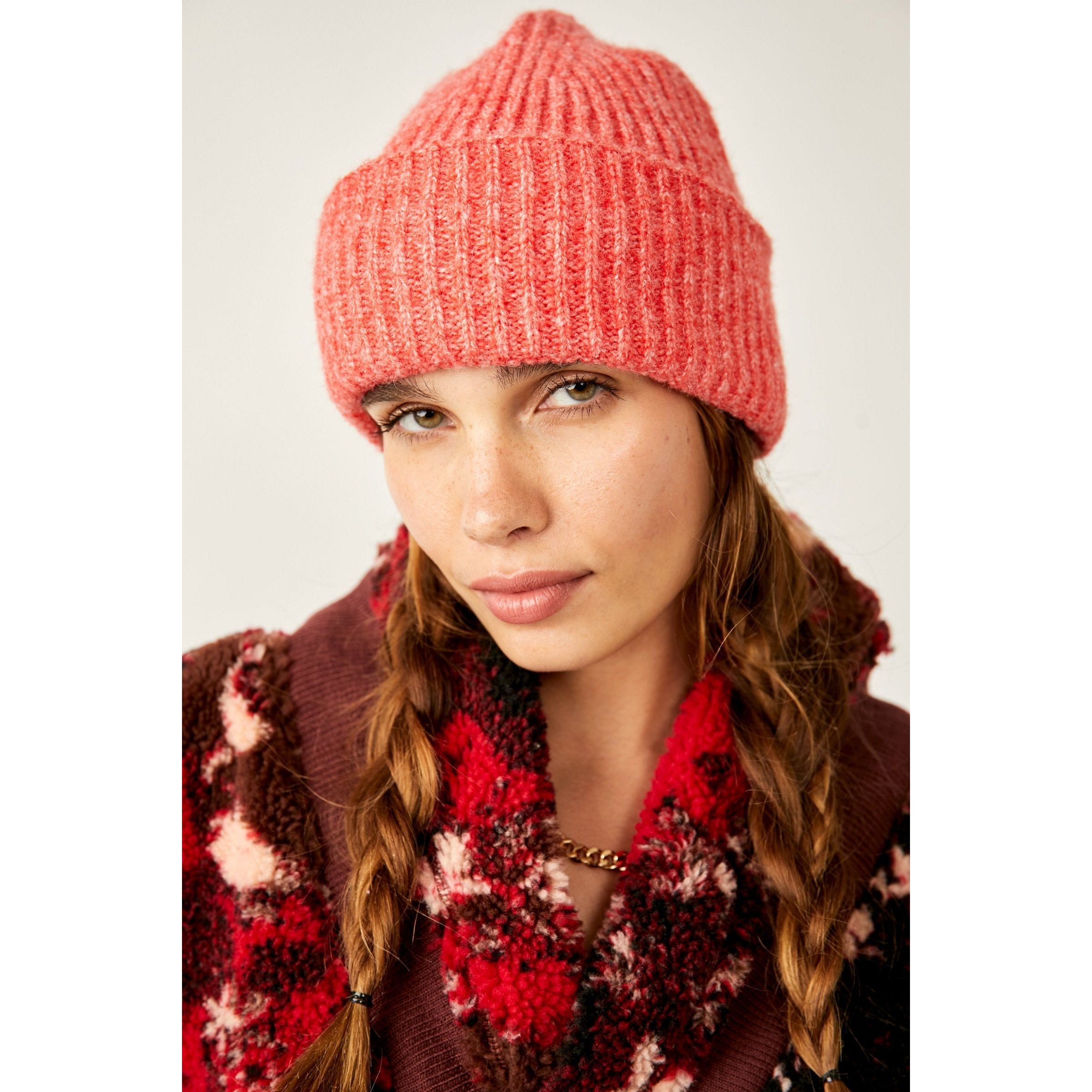 Free People - Harbor Marled Ribbed Beanie in Cherry Tomato